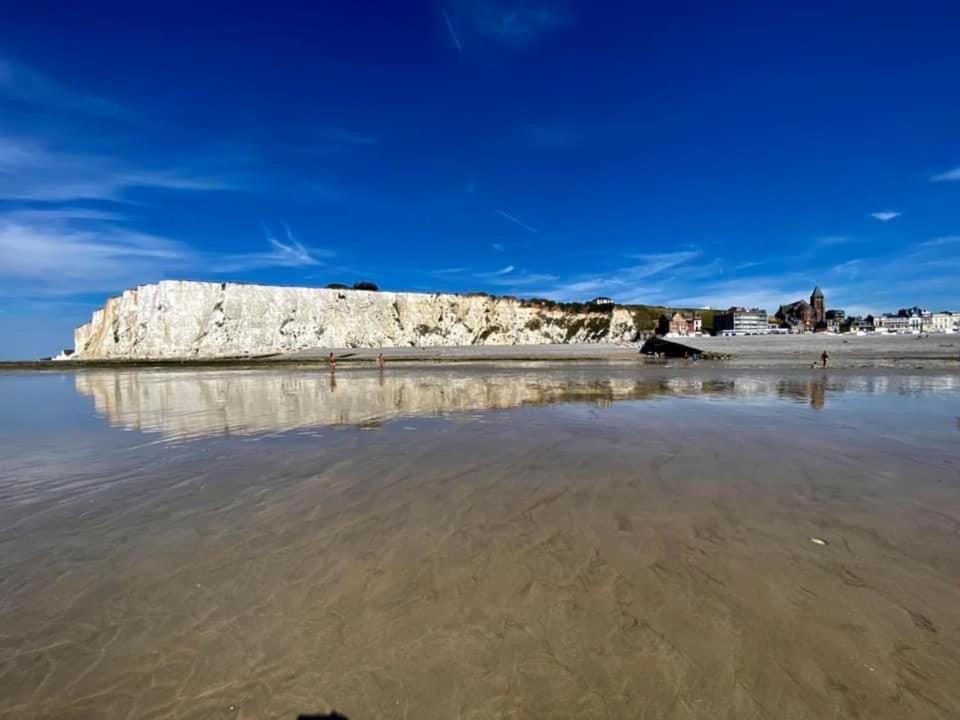 Plage à 50m Appartement Rêves ensoleillés Villa Les Bains de Mers Mers-les-Bains Exterior foto